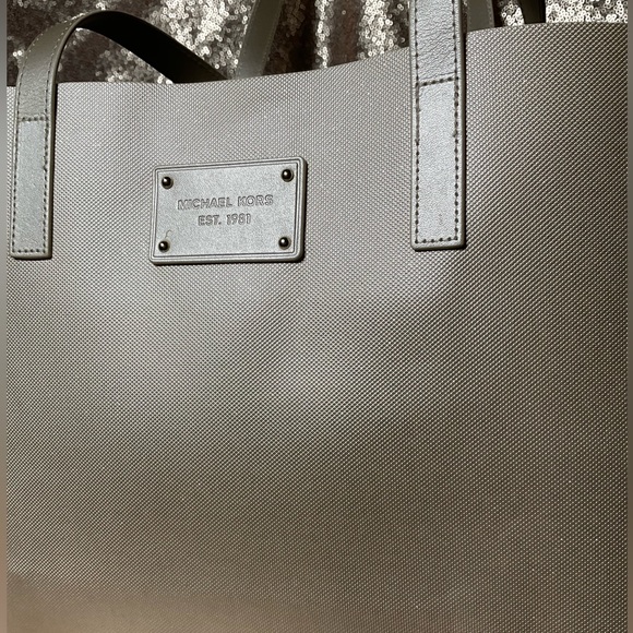 Michael KORS glitter ✨ tote - Picture 2 of 6